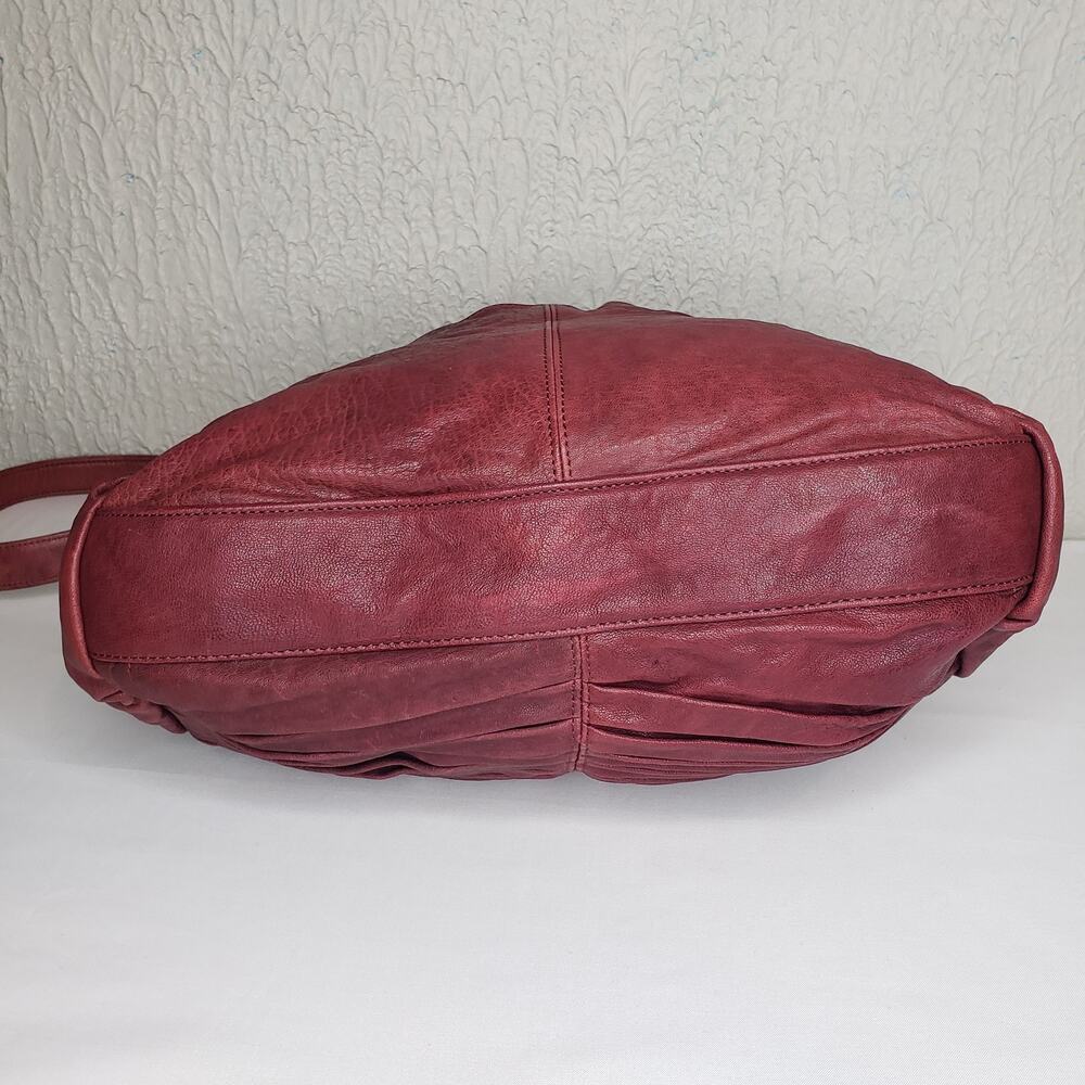 Junior Drake Gail Pleated Cranberry Bordeaux Leather Convertible Handbag Zippers - Picture 9 of 16